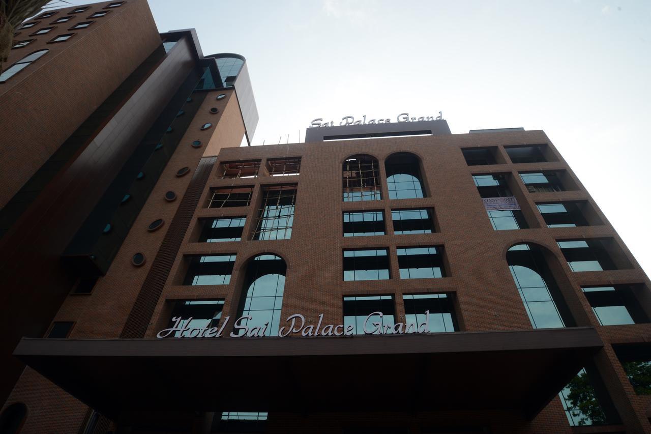 Sai Palace Grand, Malad Мумбаї Екстер'єр фото