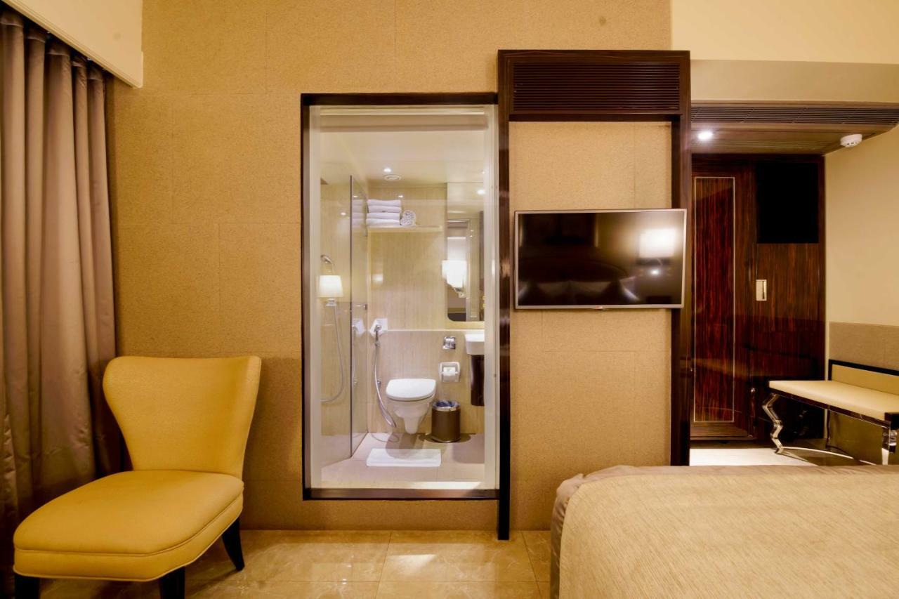 Sai Palace Grand, Malad Мумбаї Екстер'єр фото